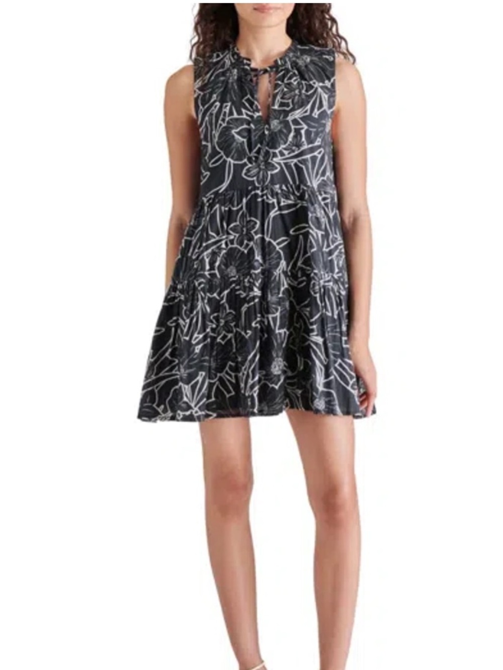 Steve Madden Black & White Floral Mini Dress